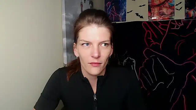 Snapshot of VanessaRey_ chatting on 09/26/25, 06:31 VanessaRey  online show from 09/26/25, 06:31