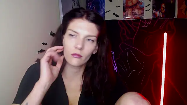 VanessaRey  online show from 11/22/25, 05:34