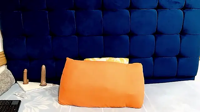 AriesCake online show from 05/23/26, 06:07