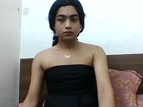 Snapshot of lilysstone12 chatting on 04/18/26, 05:48 lilysstone12 online show from 04/18/26, 05:48