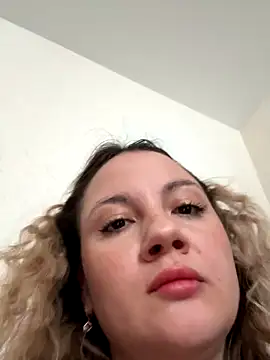 mollygirll online show from 10/16/25, 09:28