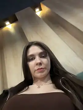 MilaBee online show from 03/14/26, 05:02