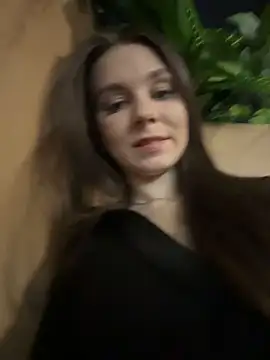 MilaBee online show from 03/23/26, 07:41