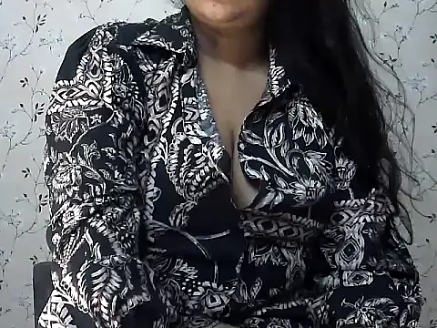 Snapshot of sonali4 chatting on 09/16/25, 01:06 sonali4 online show from 09/16/25, 01:06