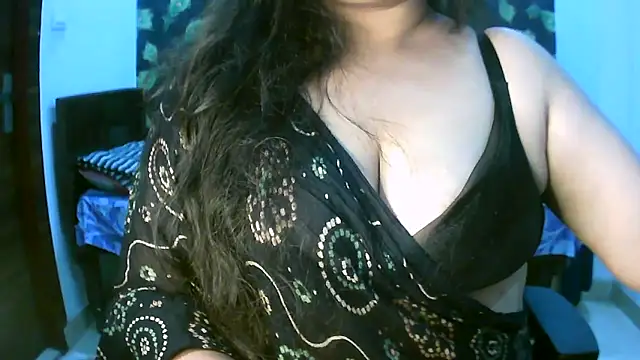 Snapshot of sonali4 chatting on 05/31/26, 12:11 sonali4 online show from 05/31/26, 12:11