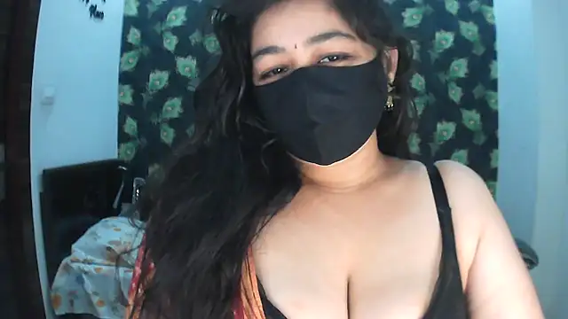 Snapshot of sonali4 chatting on 07/08/26, 11:44 sonali4 online show from 07/08/26, 11:44