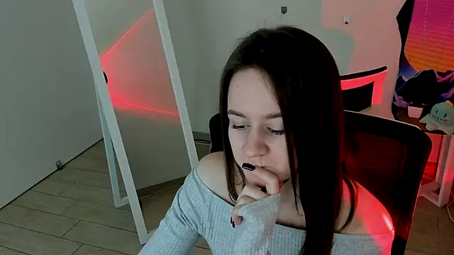 Catherine e online show from 10/03/25, 07:48