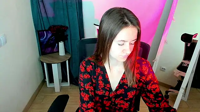 Catherine e online show from 10/07/25, 07:37