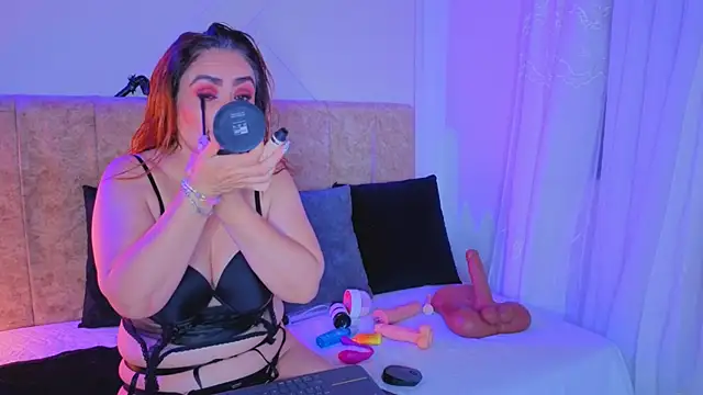 angelinarouse  online show from 04/08/26, 04:14