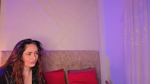 angelinarouse  online show from 05/06/26, 04:16