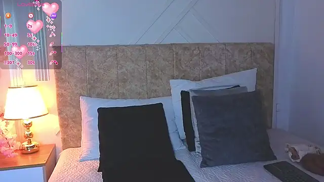 angelinarouse  online show from 02/07/26, 04:09