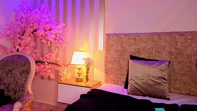 angelinarouse  online show from 03/12/26, 03:45