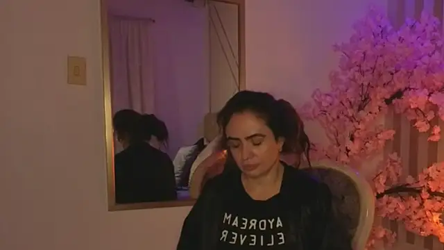 angelinarouse  online show from 03/08/26, 04:05