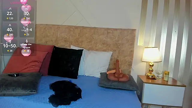 angelinarouse  online show from 11/14/25, 04:16