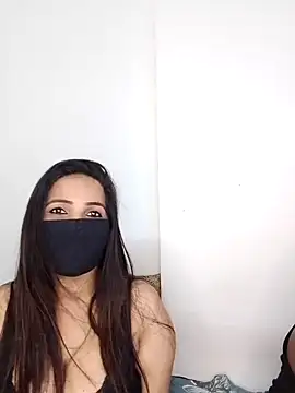 Milfy couple online show from 03/17/25, 07:37