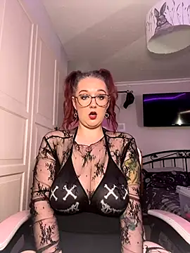 Ms Lunar-Lust online show from 10/25/25, 10:25