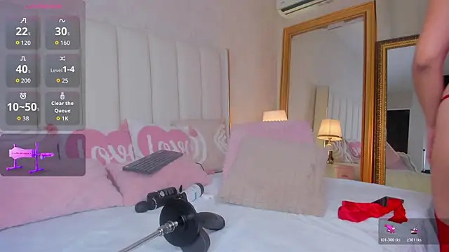 AriaJonnes  online show from 12/04/25, 01:54