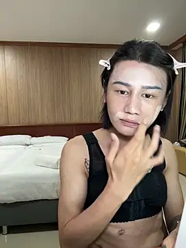 Rainbow-sweet online show from 02/14/26, 10:37