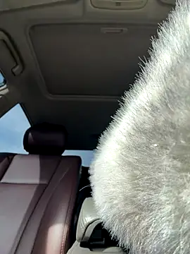 Rainbow-sweet online show from 11/27/25, 05:52