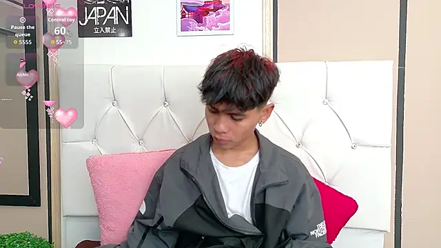 Ethan Westt online show from 11/03/25, 02:09