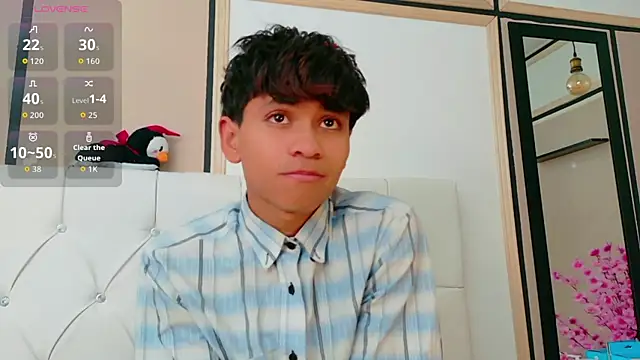 Ethan Westt online show from 05/15/26, 01:09