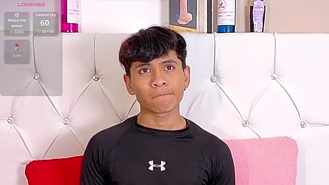 Ethan Westt online show from 11/26/25, 10:10