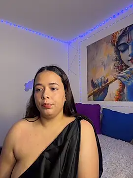 Snapshot of Deepika_padukoneNisha chatting on 11/18/25, 04:54 Deepika padukoneNisha online show from 11/18/25, 04:54