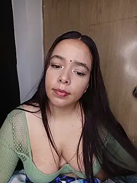 Snapshot of Deepika_padukoneNisha chatting on 09/22/25, 01:50 Deepika padukoneNisha online show from 09/22/25, 01:50