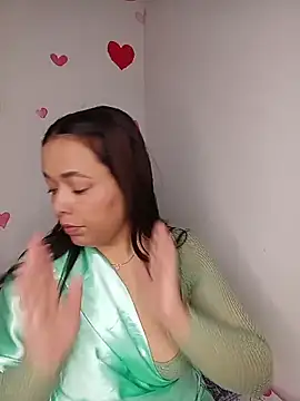 Snapshot of Deepika_padukoneNisha chatting on 10/03/25, 11:34 Deepika padukoneNisha online show from 10/03/25, 11:34