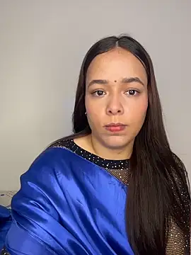 Snapshot of Deepika_padukoneNisha chatting on 11/06/25, 02:32 Deepika padukoneNisha online show from 11/06/25, 02:32