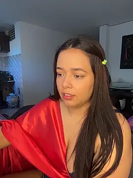 Snapshot of Deepika_padukoneNisha chatting on 10/18/25, 12:51 Deepika padukoneNisha online show from 10/18/25, 12:51