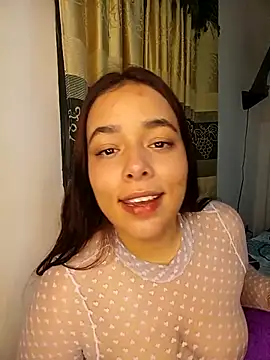 Snapshot of Deepika_padukoneNisha chatting on 09/10/25, 12:26 Deepika padukoneNisha online show from 09/10/25, 12:26