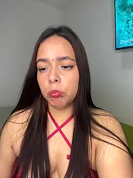 Snapshot of Deepika_padukoneNisha chatting on 09/17/25, 12:40 Deepika padukoneNisha online show from 09/17/25, 12:40