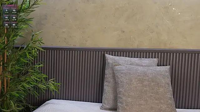 mia lacy  online show from 02/26/26, 04:23