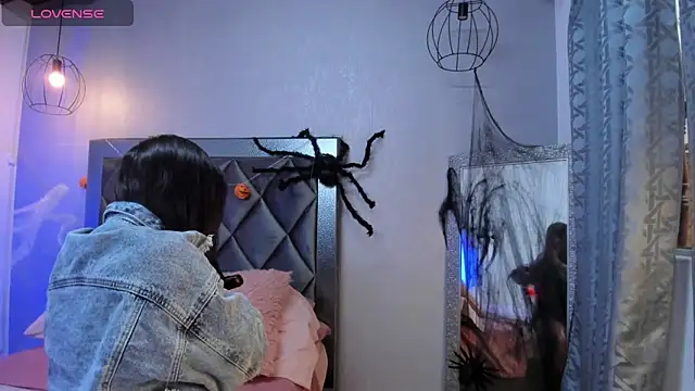 Danna williamss online show from 10/26/25, 11:43