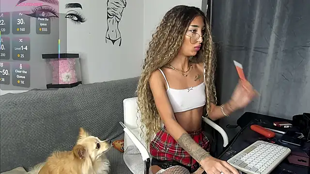 EvelynHais online show from 11/07/25, 06:01