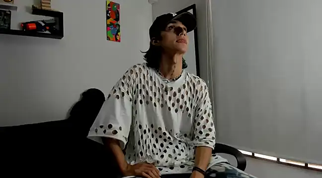 leoaddams22 online show from 03/18/25, 03:55