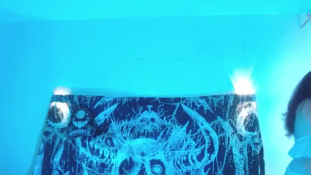 mikaskullcs online show from 07/21/26, 09:49