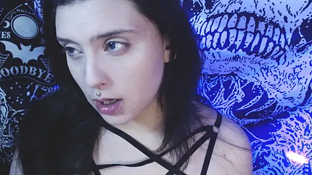 mikaskullcs online show from 07/04/26, 10:36