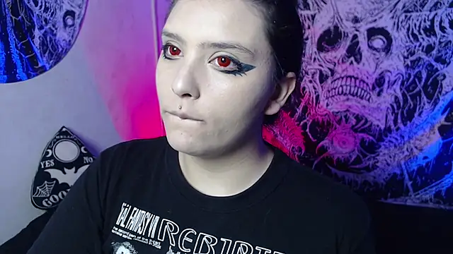 mikaskullcs online show from 03/25/26, 09:57