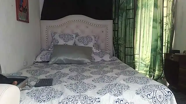 Amadamilf1980 online show from 02/20/26, 02:52