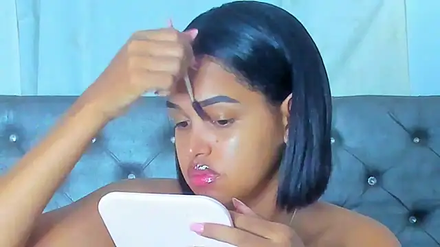 NikkiStarrr online show from 11/08/25, 10:52