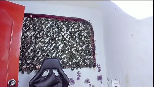 Sarahbrowm  online show from 10/09/25, 06:08