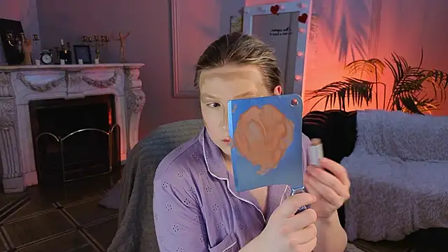 Snapshot of Jes_Solar chatting on 03/21/26, 08:35 Jes Solar online show from 03/21/26, 08:35