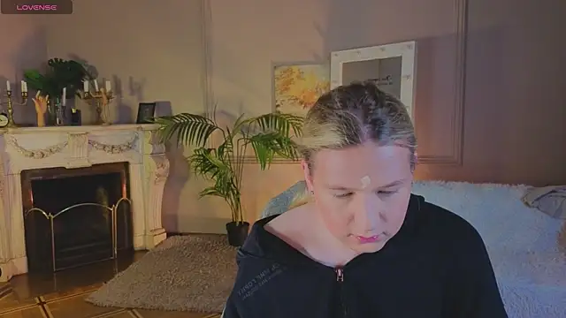 Jes Solar online show from 10/11/25, 11:44