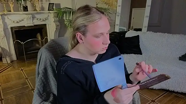 Jes Solar online show from 09/17/25, 02:52