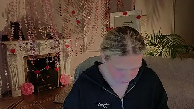 Snapshot of Jes_Solar chatting on 02/20/26, 10:22 Jes Solar online show from 02/20/26, 10:22