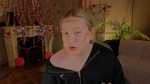 Snapshot of Jes_Solar chatting on 02/17/26, 10:07 Jes Solar online show from 02/17/26, 10:07