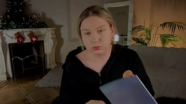 Jes Solar online show from 12/17/25, 01:32