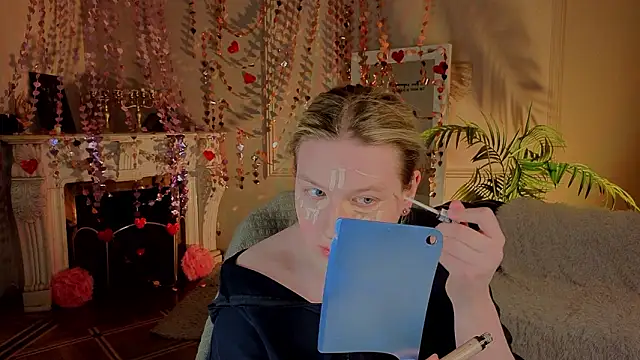 Snapshot of Jes_Solar chatting on 02/16/26, 10:18 Jes Solar online show from 02/16/26, 10:18